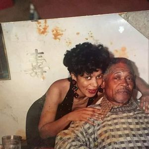 Meet your Posher, Jenelle